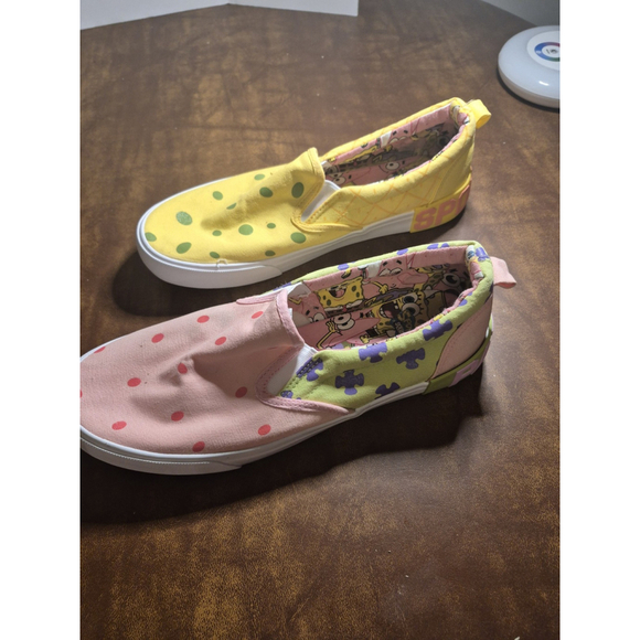 Mens size 9.5 Spongebob SquarePants & Patrick Canvas Slip On Shoes Pink Yellow - Picture 4 of 7